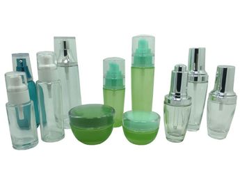 Luxury Packaging Custom Cosmetic Containers , Round Glass Toner Bottle And Cream Jars